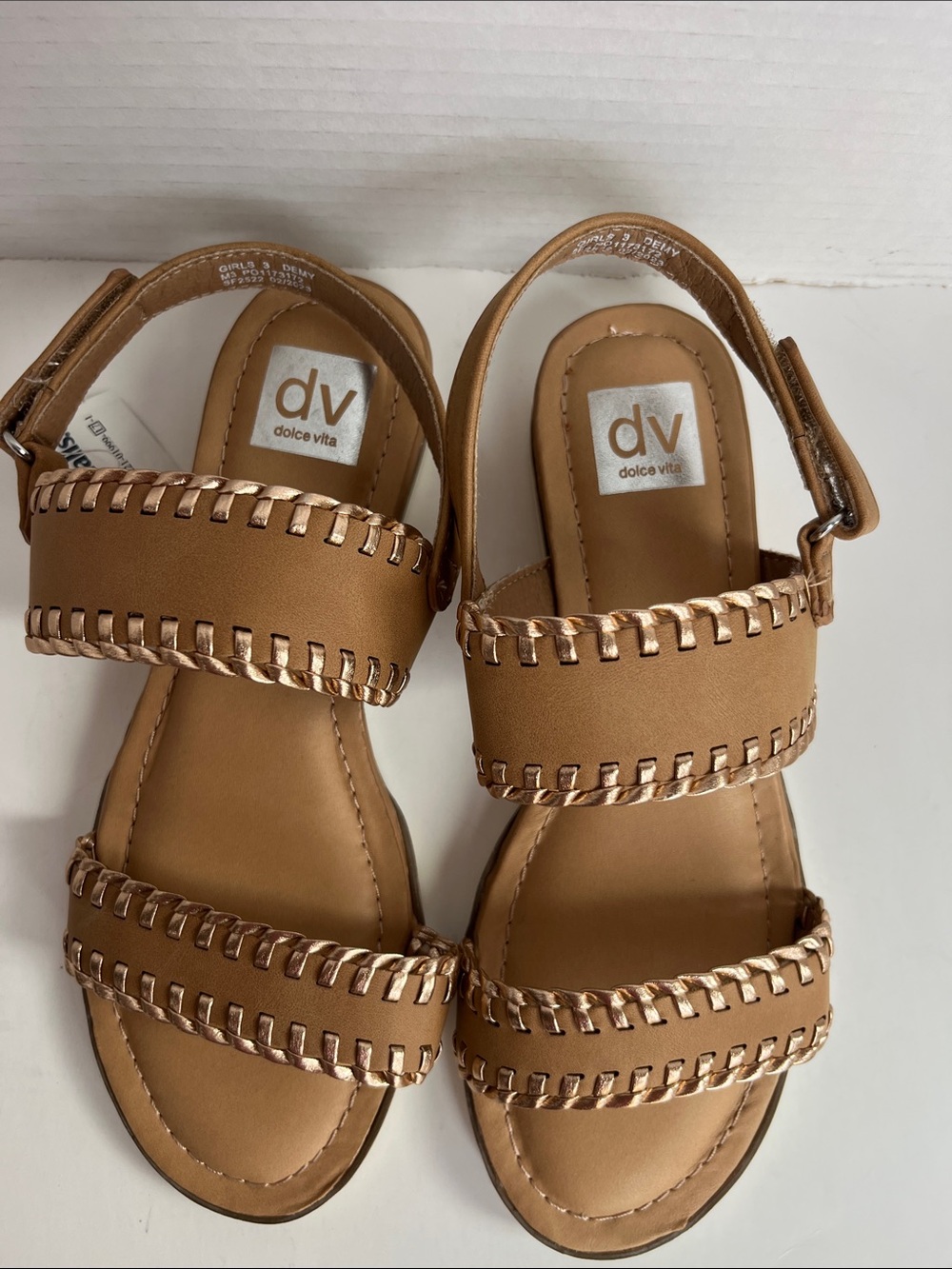 DV Dolce Vita Demy Girls Whipstitch Size 3 Wedge Low Cork Heel Tan Sandals